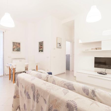055 G&G House Apartment Леванто Екстериор снимка
