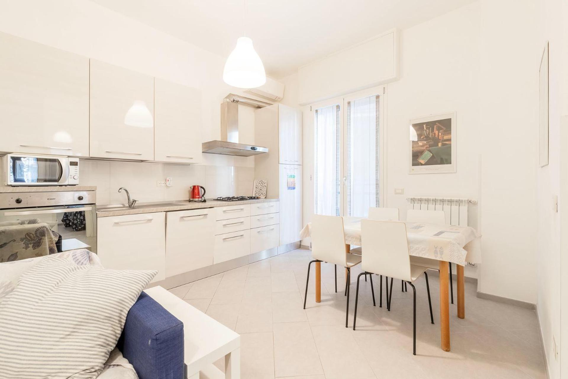 055 G&G House Apartment Леванто Екстериор снимка